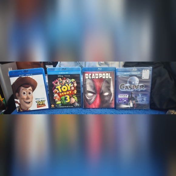 DVD'S and Blu-ray movies and cartoons - Picture 12 of 16